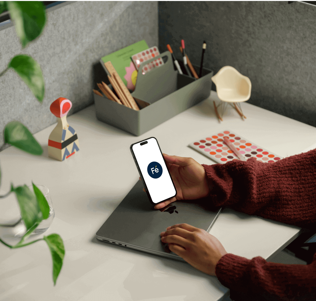 woman-holding-iPhone